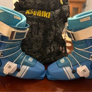 Full Tilt Ski boots